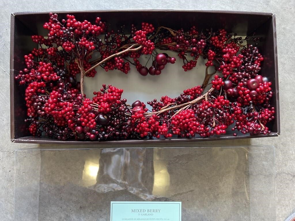 Restoration Hardware Five Ft. Berry Garland