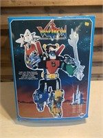 1984 VOLTRON DEFENDER OF THE UNIVERSE TOY IN BOX