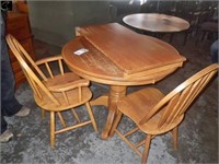 41" Round Oak Single Pedestal Table c/w leaf and 2