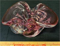 NICE PINK LORRAINE GLASS ASHTRAY - VINTAGE