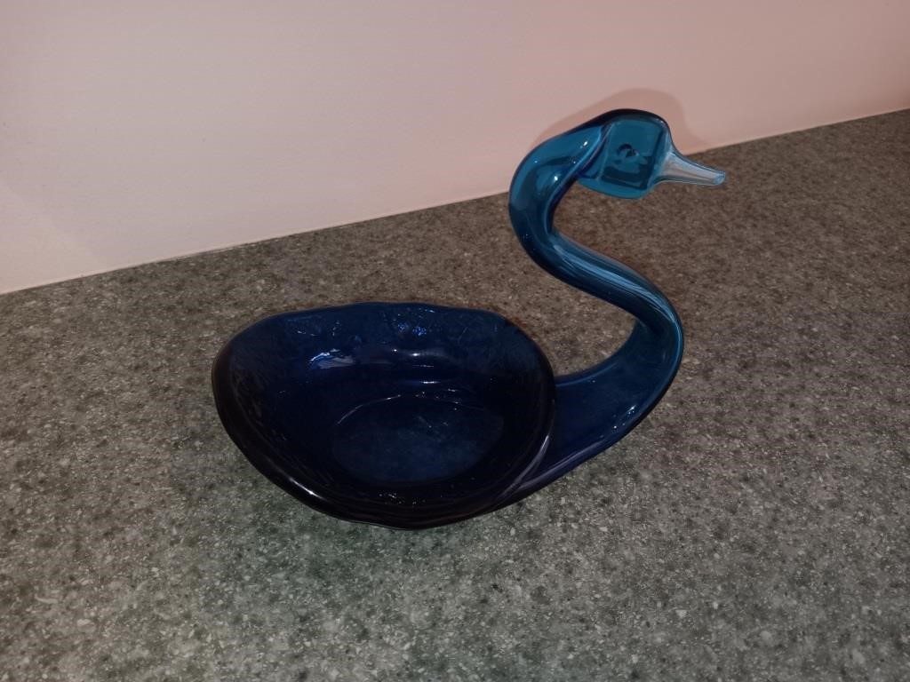 Blue cobalt glass Swan bird 7 inches long.