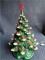 Vintage 1976 Ceramic Christmas Tree w/ Music Box