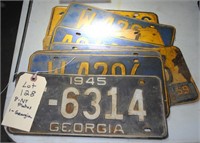 LOT OF EARLY LICENSE PLATES