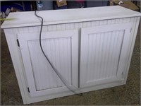 white wood cabinet