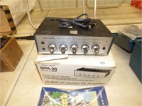 REALISTIC MPA-20 PA  AMPLIFIER AC/DC W/BOX