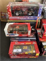 Lot of 6 Die-Cast Cars