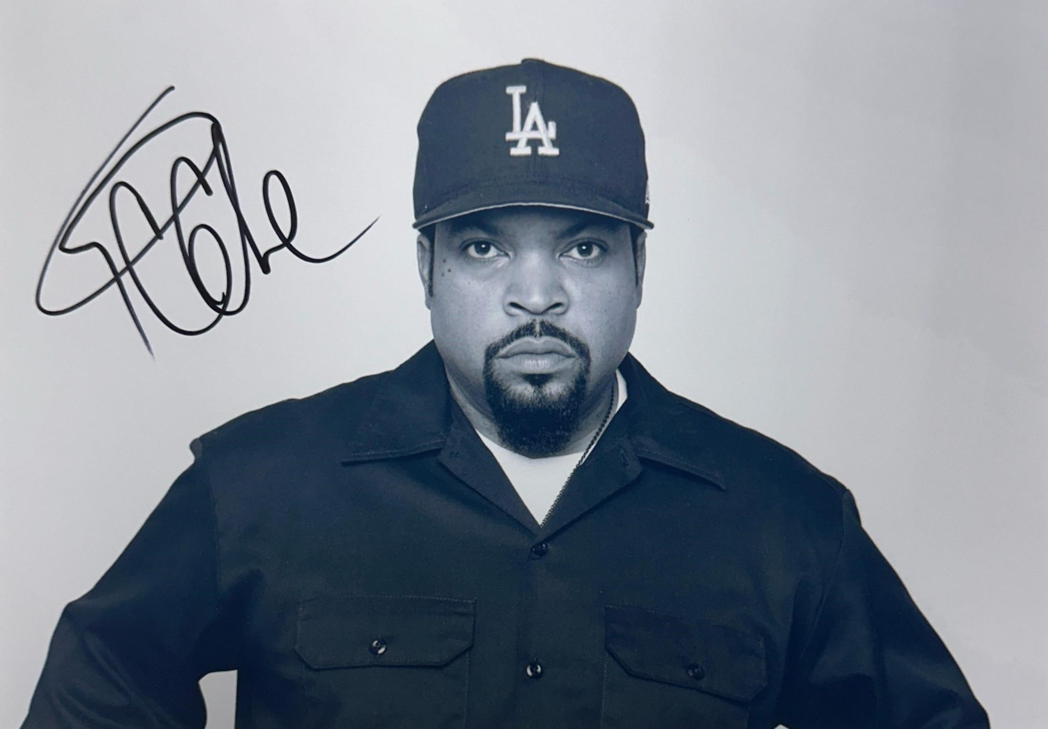 Autograph COA Signed Ice Cube Photo