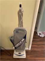 ORECK XL Vacuum