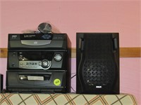 Stereo system and speakers