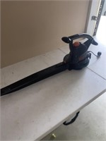 Black & Decker corded leaf blower tested