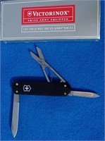 Victorinox Swiss Army Knife New
