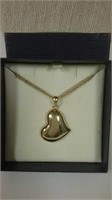 Ladies Unused Goldtone Necklace & Heart Pendant