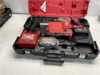 M28 MILWAUKEE 1 1/8 IN.SDS PLUS ROTARY HAMMER A