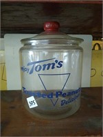 Tom's jar with lid