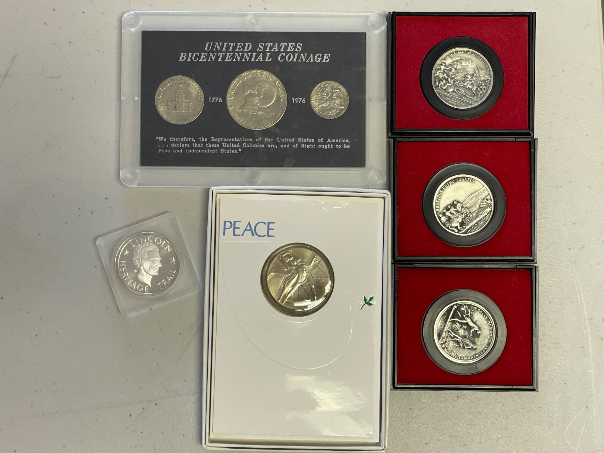 Collectible coins/medals