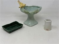 Vintage McCoy pottery/planter birdbath bird is