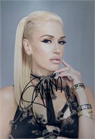 Autograph COA Gwen Stefani Photo