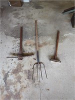 Collection of handtools