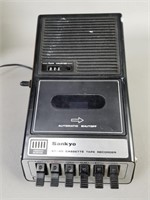 Vintage Sanko ST-40 Cassette Tape Recorder