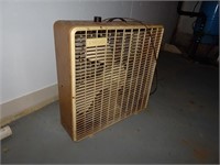 Vintage Box Fan in Basement - Works