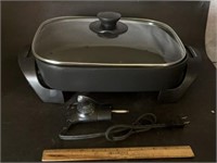 ELECTRIC SKILLET W/GLASS LID-NEW