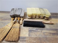 Small Sweeping Brushes