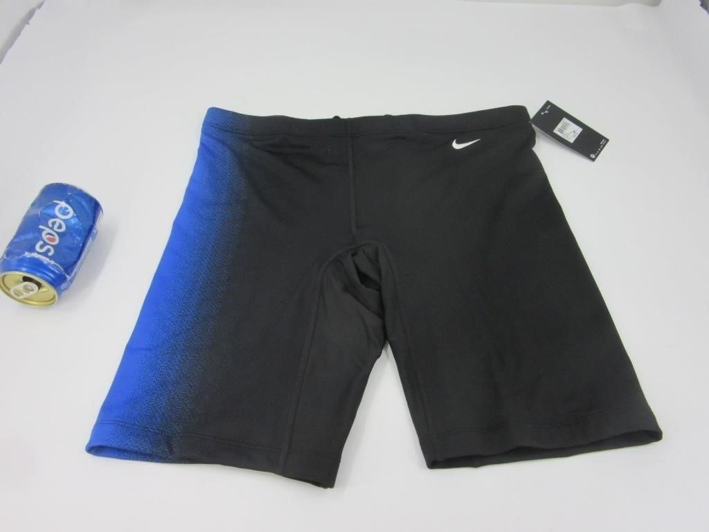 Nike, maillot neuf pour homme gr XL