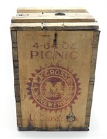 * La Crosse Breweries M Inc. Picnic Wooden Case -