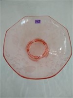 Pink depression glass serving bowl