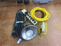 3 work lights and power strip