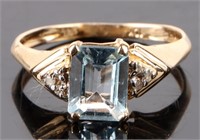 10K YELLOW GOLD BLUE TOPAZ DIAMOND LADIES RING