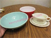 vint. kenwood 4-footed bowl -pyrex red mixing bowl