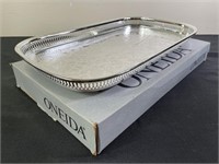 Oneida Silverplate Footed Gallery Tray w/ Box