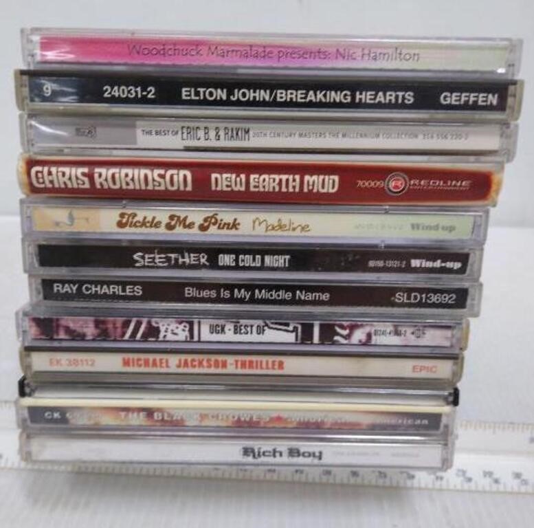 CDs Elton John, Michael Jackson,Ray Charles &