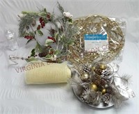 Christmas Centerpiece & Floral Craft Supplies