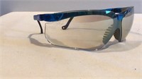 E5 safety glasses, adjustable, used