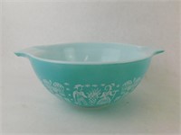 Pyrex Teal Bowl