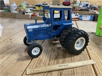 1/16 Ford 9600 Tractor with Duals