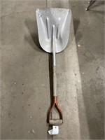 aluminum scoop shovel