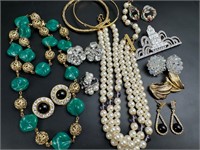 Vintage jewelry some signed coro, soldor,art deco