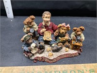 Boyds bears and friends