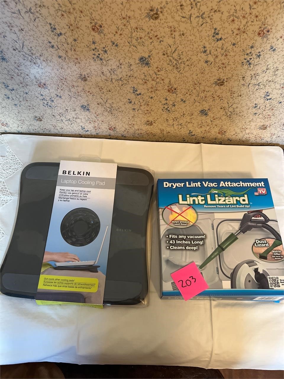 Lint Lizzard & laptop cooling pad