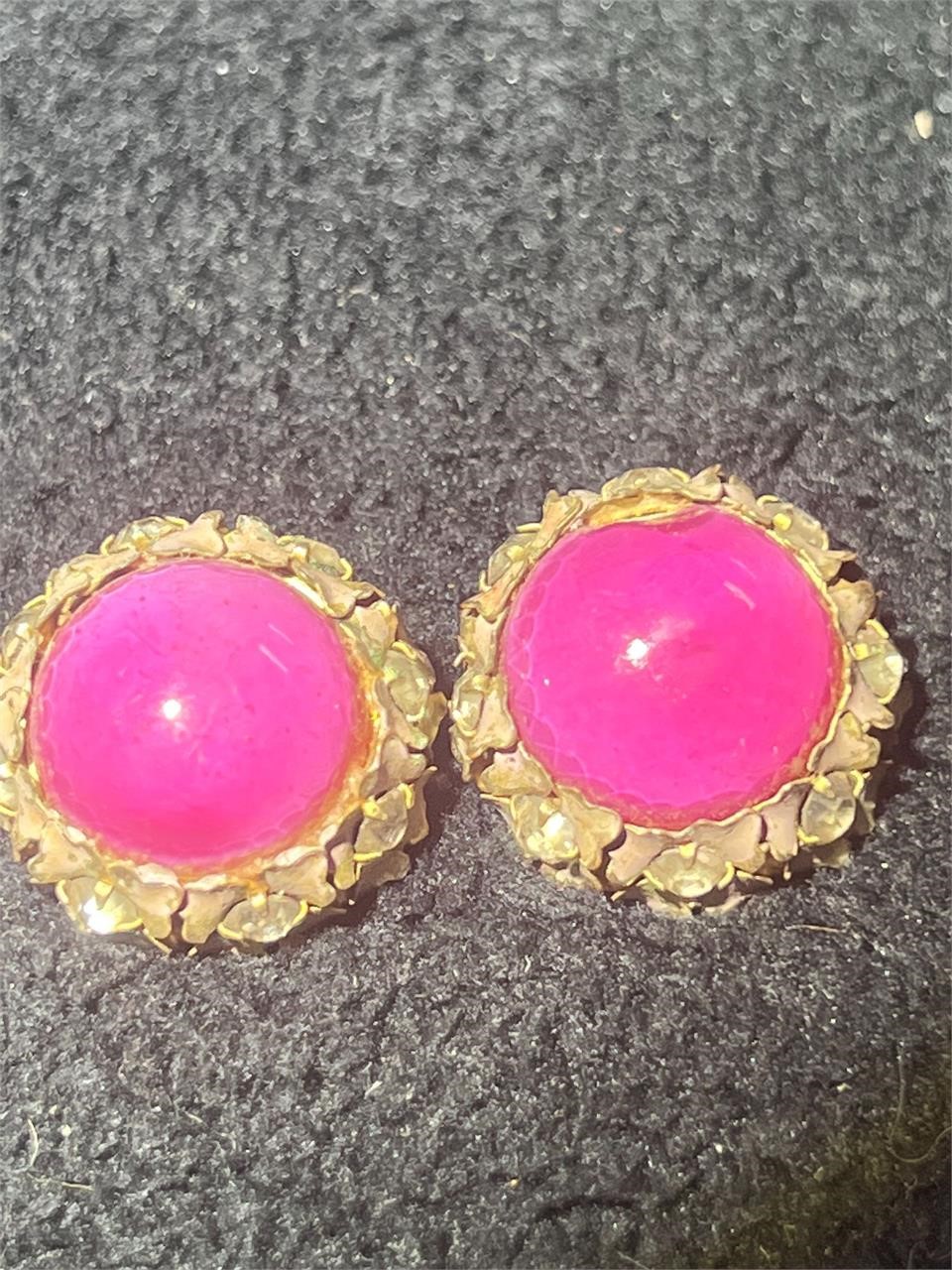 Vintage Magenta Pink Clip on Earrings by Kofin