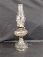 Queen Mary coal oil lantern 18"