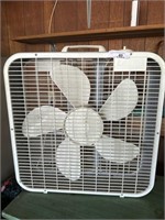 Lasko working box fan