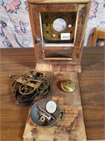 ANTIQUE SETH THOMAS CLOCK FOR PARTS