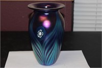 An Eickholt Art Glass Vase - Irredesent