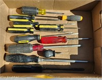 Assorted screw drivers/ 3 SnapOn drivers
