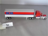 Canada Post Tractor w Trailer