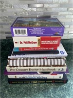 ASSORTMENT OF RECIPE BOOKS, WEIGHT LOSS GUIDES, &